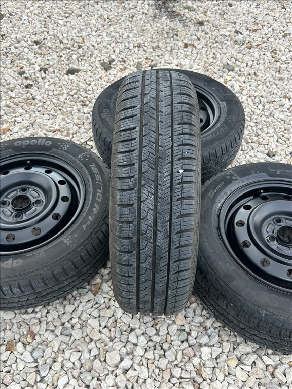 Suzuki Swift 2005-2010 évj 4x100-as lemezfelni 165/70R14 újszerű négyévszakos Apollo gumikkal ELADÓ! 2. kép