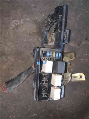 Suzuki Wagon R 98-10 Biztosítéktábla / Relé Tábla