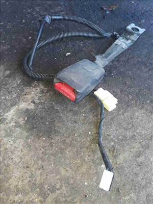 Toyota Yaris 05-10 Jobb Első Biztonsági Öv Csatlakozó