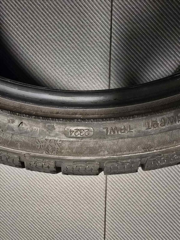 245/40R20 és 275/35R20 téli gumi szett ELADÓ 4. kép