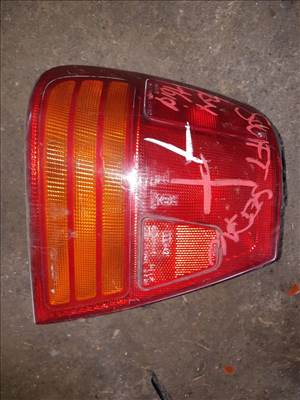 Suzuki Swift II 92-96 Bal Hátsó Lámpa