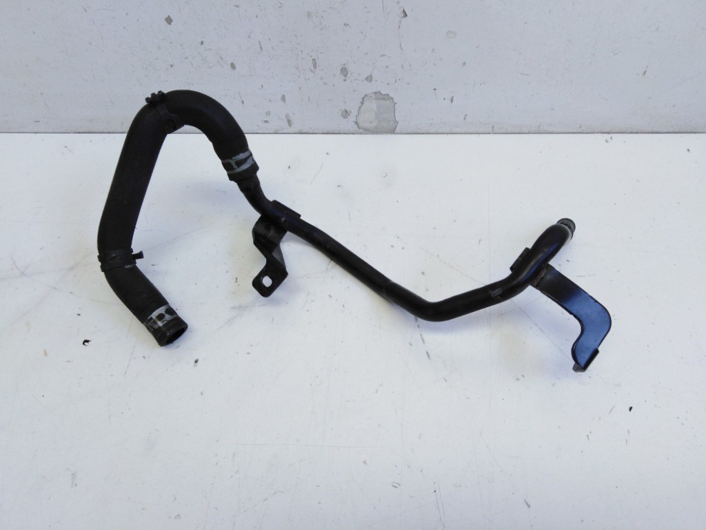 Audi A4 (8E B7) vízhûtõ csõ (vízcsõ) 06D121085C 1. kép