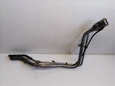 Ford Fiesta  üzemanyag tankbeöntő 8A619032BG