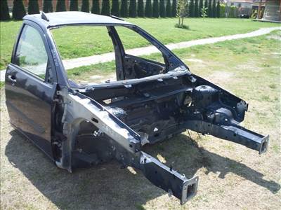 Ford Focus jobb első negyed