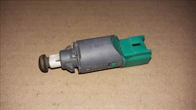 Renault Trafic Pedál Kapcsoló