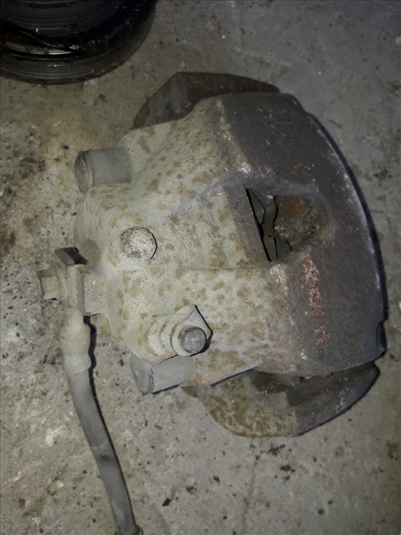 Opel Astra H Jobb Elsõ Féknyereg 1. kép