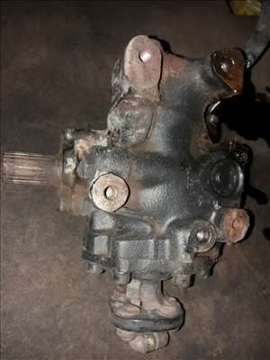 Mercedes TN / T1 77-95 Kormányszervó Szivattyú 124 461 08 01