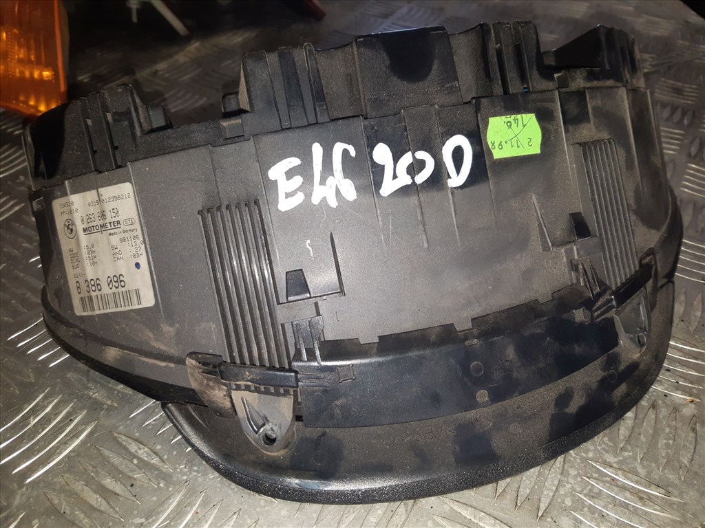 BMW 320D E46 Óraegység / Kilométeróra 8 386 096 2. kép