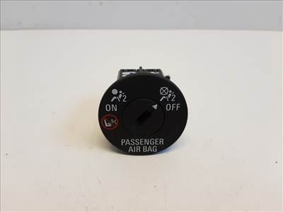 Opel Adam  légzsák kapcsoló 13577258