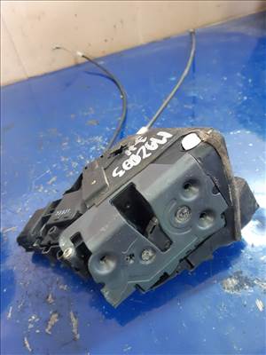 Mazda 3 -09 Jobb Hátsó Ajtó Zárszerkezet + Központizár Motor