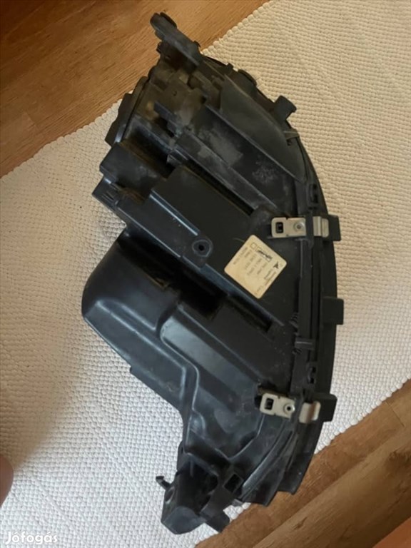 Mercedes ML jobb fényszóró A166 820 14 59  2. kép