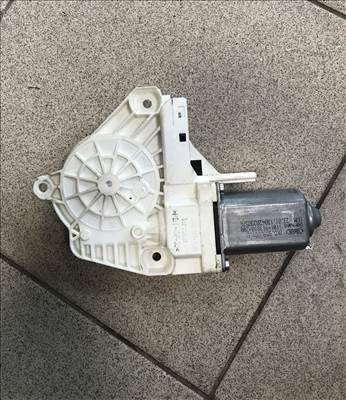 Audi A6 (C7 - 4G) bal első ablakemelő motor  8k0959801b