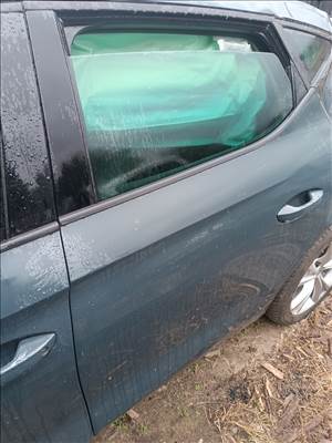 Jobb első ajtó Seat Leon.