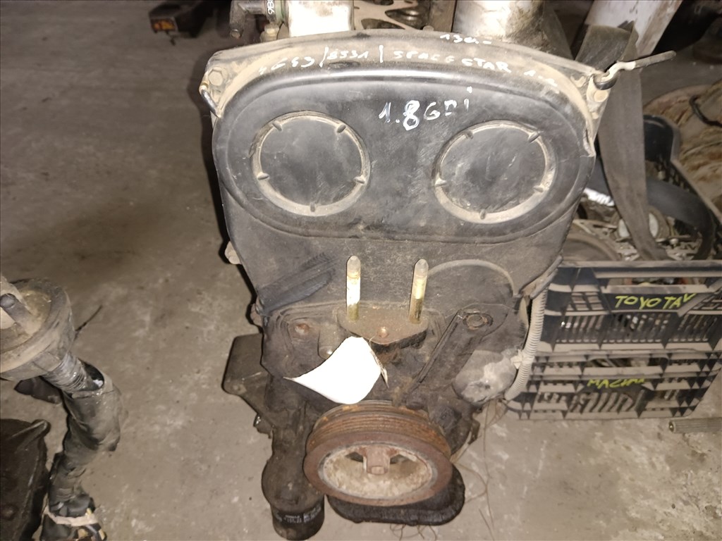 Mitsubishi Spacestar fűzött blokk hengerfejjel  2. kép