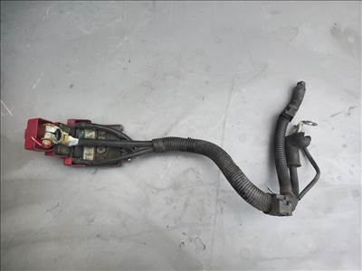 Mitsubishi Colt VI akkumulátor saru 