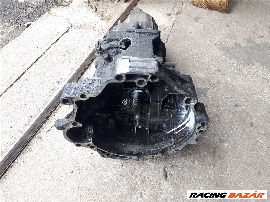 Audi A4 (B6) 1.8T ,AVJ, Manuális váltó  ATW  váltókód   110kw, 150L.e 012301211ac 4. kép