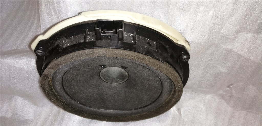 Ford Focus Mk3 első ajtó hangszóró eladó 2. kép