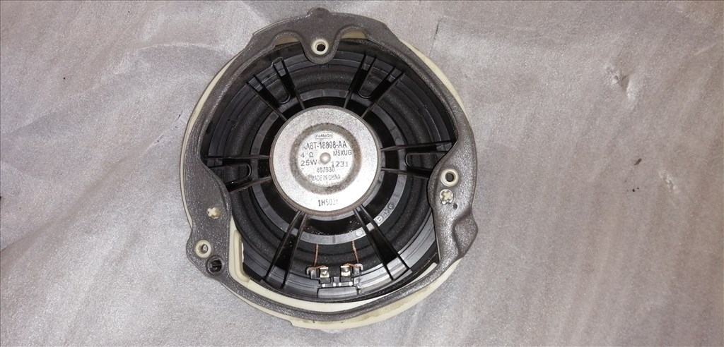 Ford Focus Mk3 első ajtó hangszóró eladó 3. kép