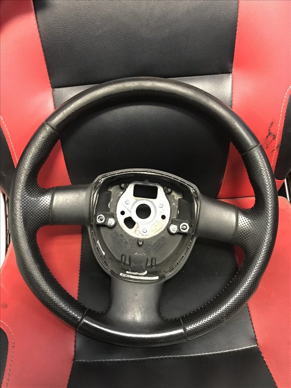 Audi A3 (8P) bőr kormány ( 3 ágú) 1. kép