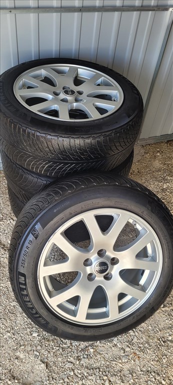  19" újszerű (gyári felni) alufelni, rajta 255/50 használt Michelin téli gumi gumi  4. kép