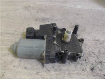 AUDI A6 97-04 Jobb hátsó ablakemelő motor