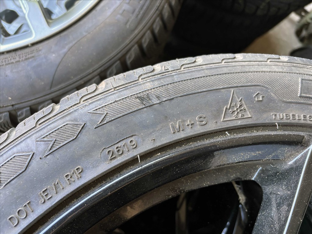245/40 r19 Imperial téligumi 4db eladó 245/40r19 garnitúra 2. kép