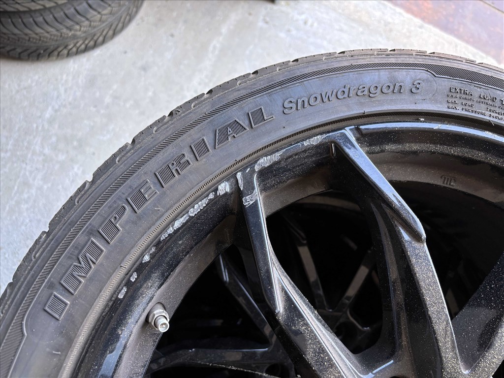 245/40 r19 Imperial téligumi 4db eladó 245/40r19 garnitúra 4. kép