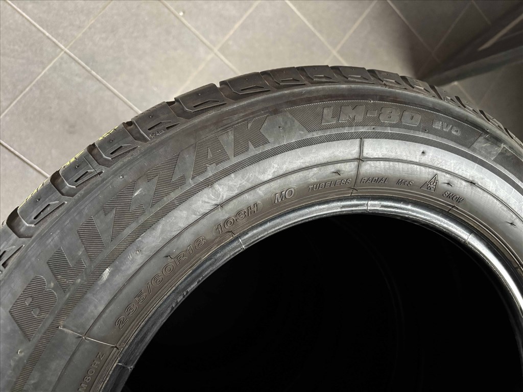 235/60 r18 Bridgestone 2021 téligumi 4db eladó 235/60r18 garnitúra 6. kép