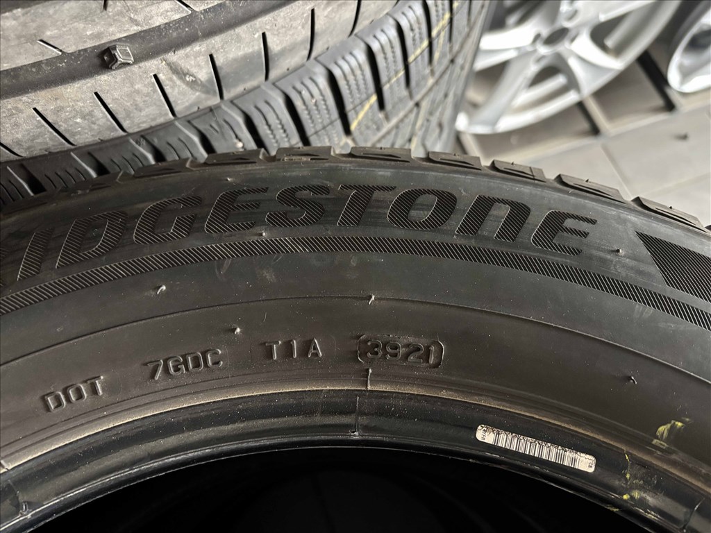 235/60 r18 Bridgestone 2021 téligumi 4db eladó 235/60r18 garnitúra 7. kép