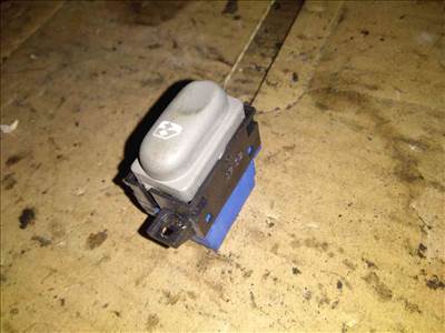 Renault Scenic Ablakemelő Kapcsoló 7700433116