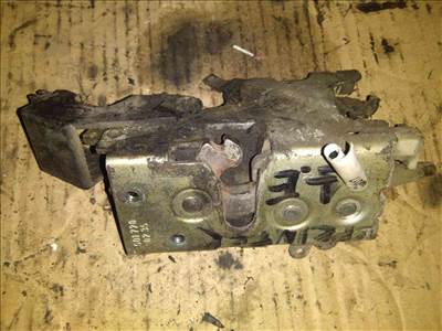 Mercedes Sprinter Jobb Ajtó Zárszerkezet