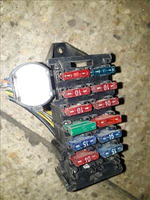 Suzuki Vitara Biztosítéktábla / Relé Tábla