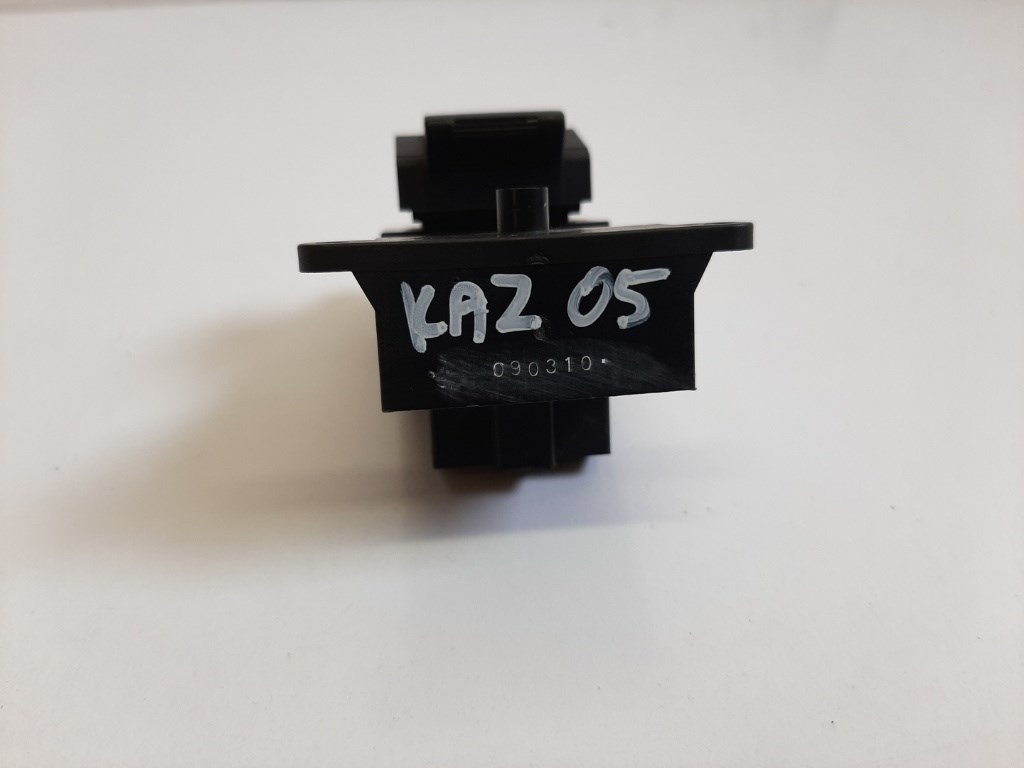 Honda Jazz (GE) jobb hátsó ablakemelõ kapcsoló M36777 2. kép