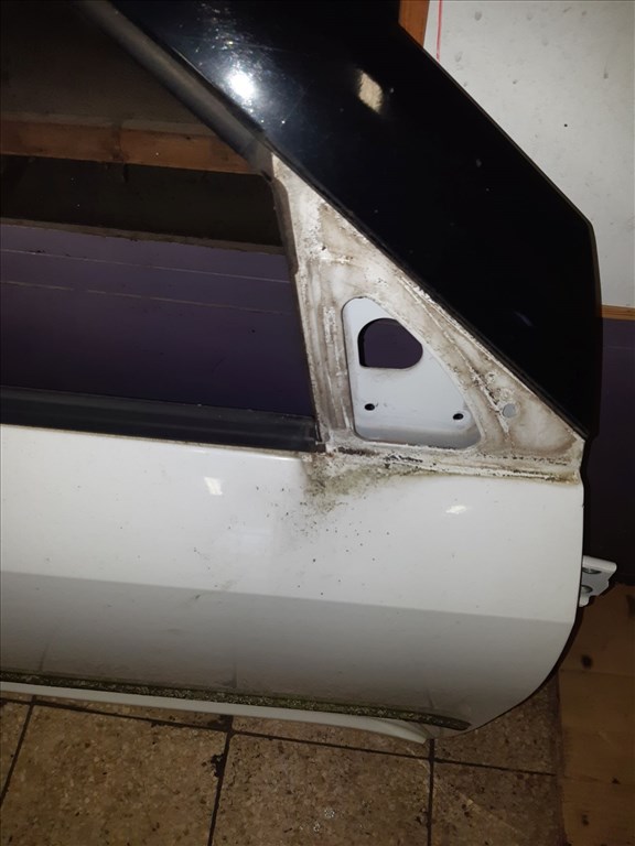 Suzuki Swift III 04-10 Jobb Elsõ Ajtó 2. kép