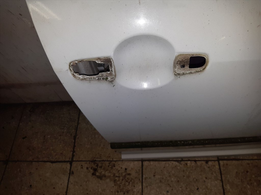 Suzuki Swift III 04-10 Jobb Elsõ Ajtó 3. kép