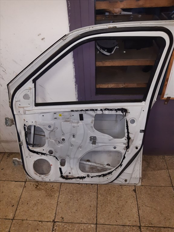 Suzuki Swift III 04-10 Jobb Elsõ Ajtó 7. kép