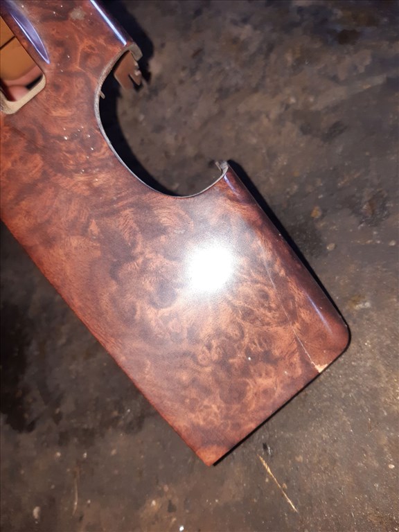 Kia Sorento Jobb Elsõ Ablakemelõ Kapcsoló Keret 2. kép