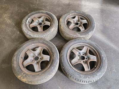 R17 / 5x120 / 7,0J / ET41 Acélfelni Szett
