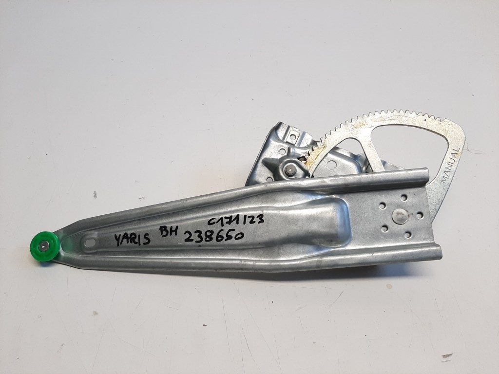 Toyota Yaris (XP130) bal hátsó Ablakemelõ szerkezet mechanikus 1. kép