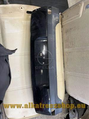 Opel Corsa C hátsó lökhárító 2003-ig. Fekete