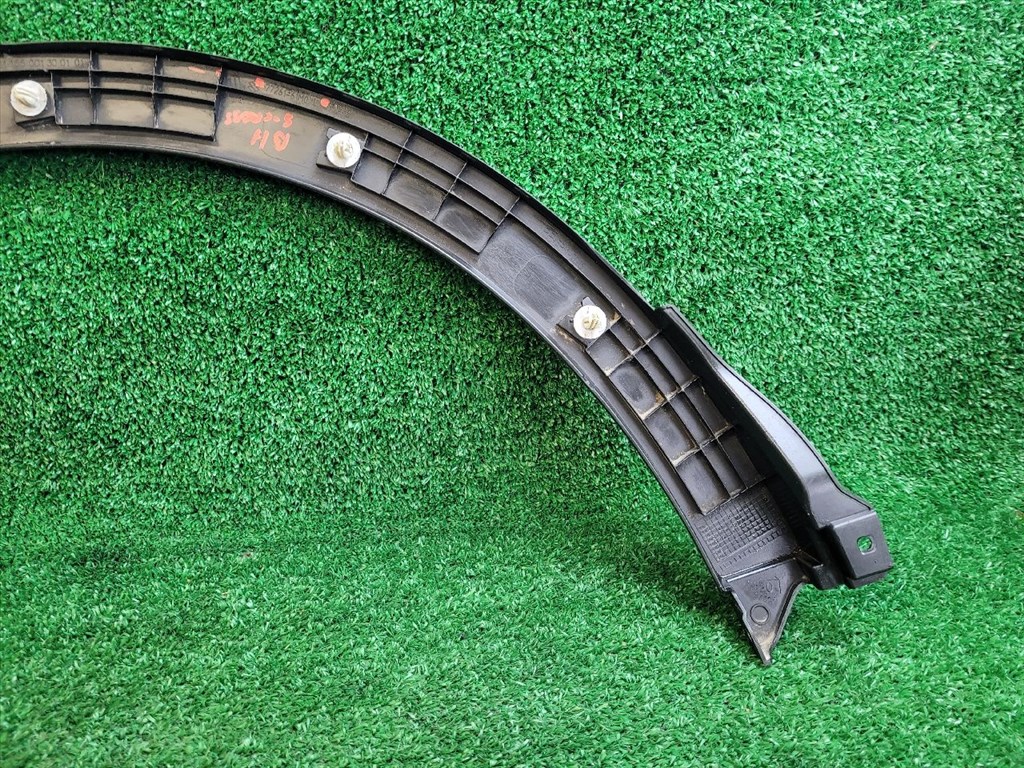 SUZUKI SX4 S-Cross II Bal hátsó Sárvédő Szélesítő 7726161M0 10. kép