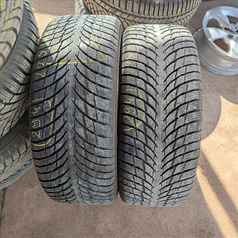  225/45 R19 Nokian téli gumi 38000ft a 2db/294/ 3. kép