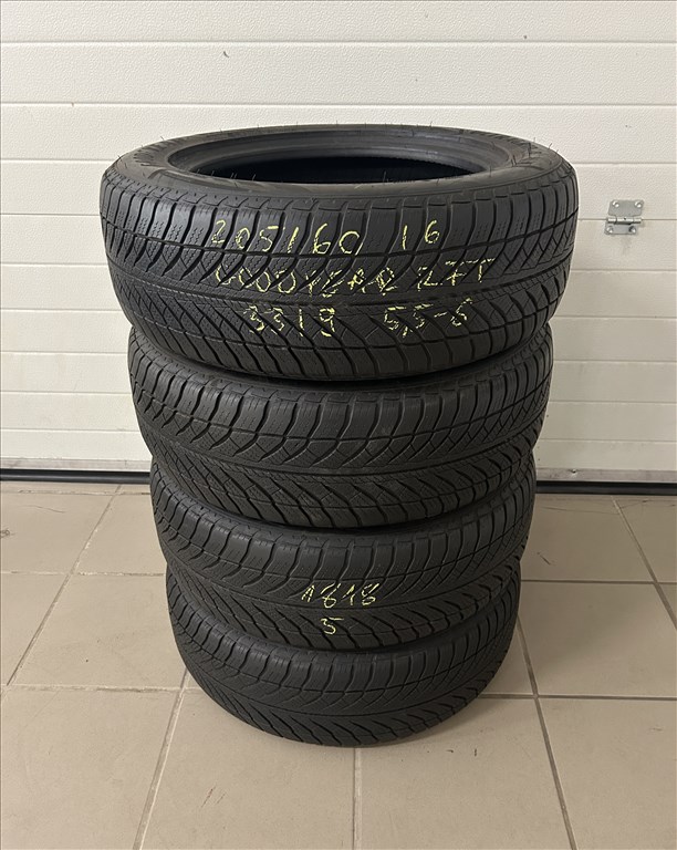 4db 205/60R16 Goodyear RFT téli gumi 205/60 R16 205 60 16 205/60/16 téligumi 1. kép