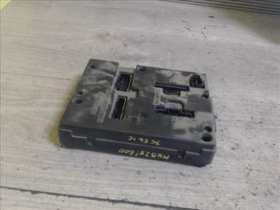 RENAULT MEGANE SCENIC 99-03 Biztosítéktábla BCM BSI BSM SAM GEM modul 