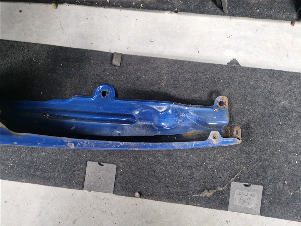 Volkswagen Bora jobb első sárvédő LW5Z (26097) 5. kép