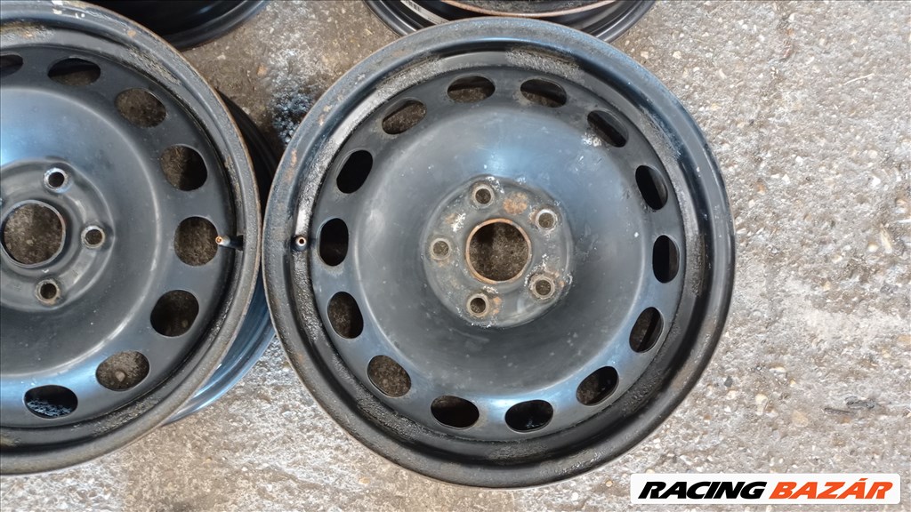  5x112 lyukosztású 6JJ 16" használt (gyári felni) lemezfelni 2. kép