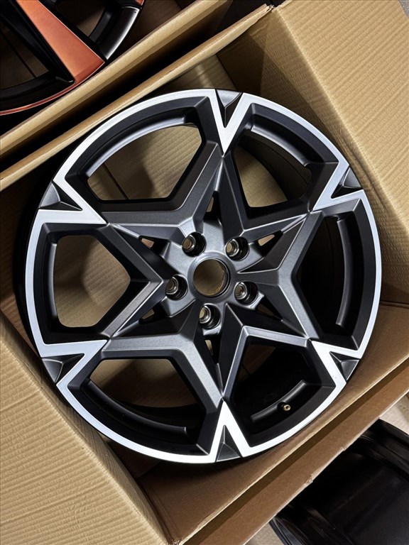 R19 Original Seat 8J ET49 - 5FA601025AE /  5FA 6010 25AE 1db alufelni felni 10. kép