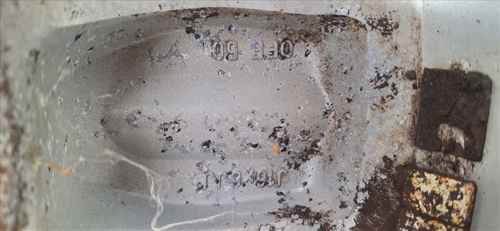  4x114.3 lyukosztású 6JJ 16" használt (gyári felni) alufelni 3. kép