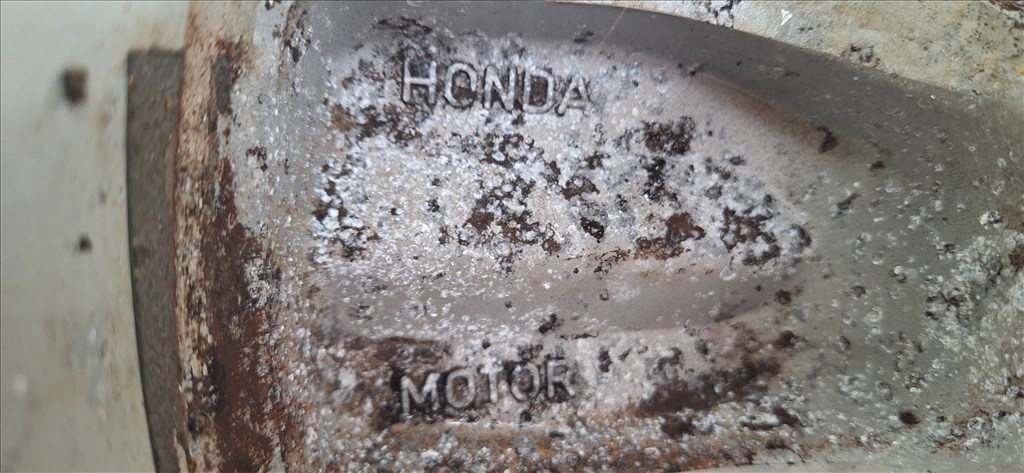  4x114.3 lyukosztású 6JJ 16" használt (gyári felni) alufelni 4. kép