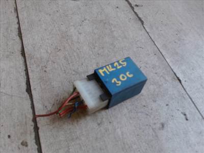 RENAULT ESPACE 96.12-00.09 Relé